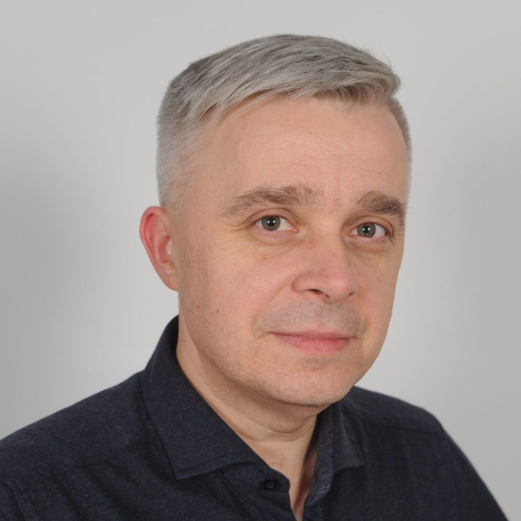 Олег Романчук